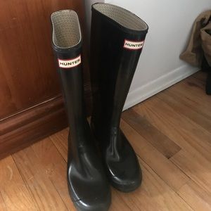 BLACK wide calf hunter boots size 8 with socks!!!